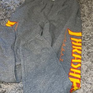 Thrasher Sweats